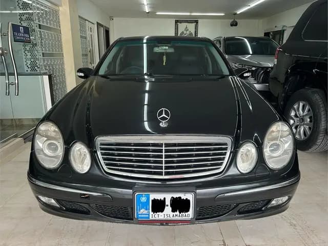 Mercedes Benz E200.2006