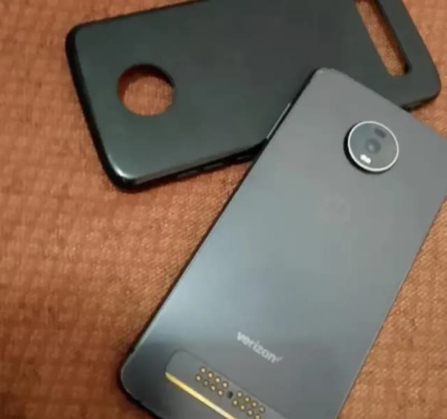 Motorola Z4