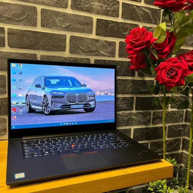 Lenovo ThinkPad P1 – | Core™ (i7-8th Gen) | 16GB DDR4 | 512GB SSD