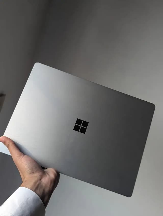 Microsoft Surface Laptop 3 Core i5 10th Gen 16GB RAM 256GB SSD Urgent