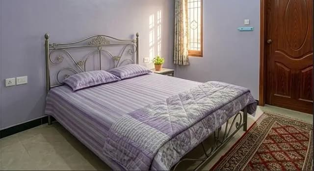 KDA ALLOTMENT KMC LEASED 60 Feet ROAD FACING 200 SQUARE YARDS HOUSE + 3 SHOPS FOR SALE
