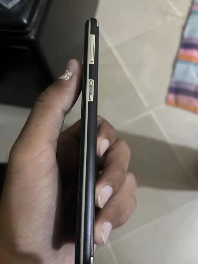OPPO A37
