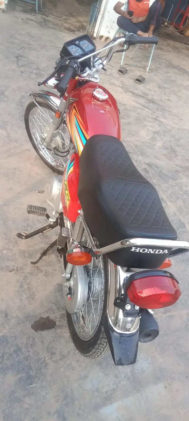 Honda CG 125 2026