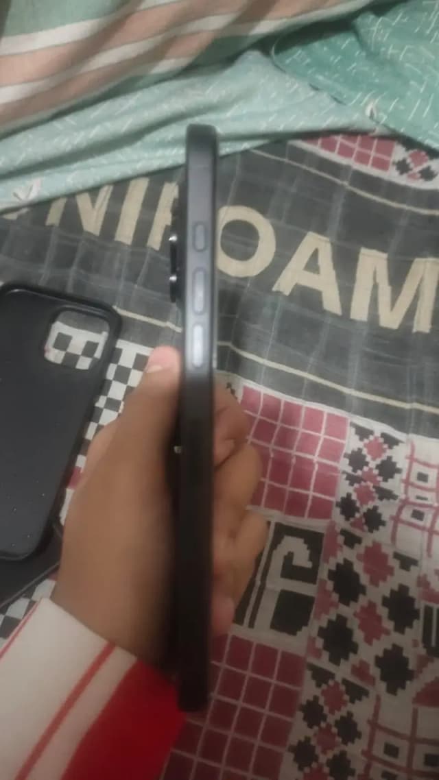 Apple iPhone 16 Pro Max