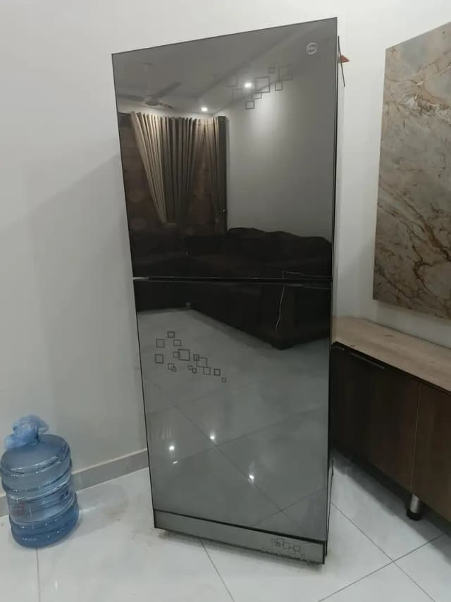 PEL Refrigerator – Excellent Condition | Slightly Used