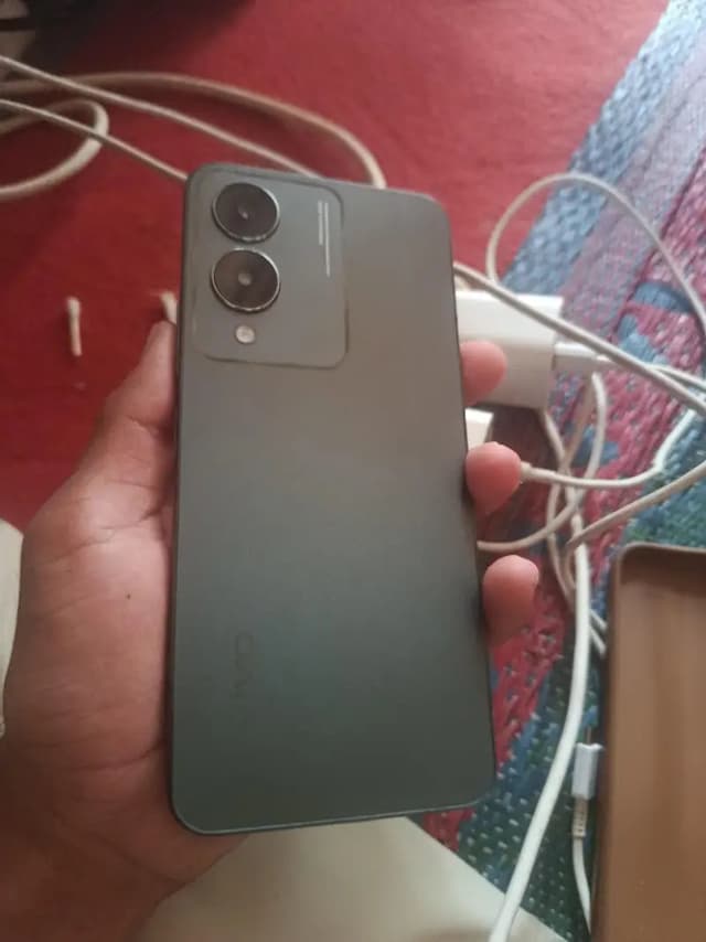 Vivo Y17s