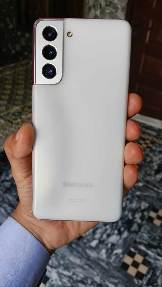 Samsung Mobile S21