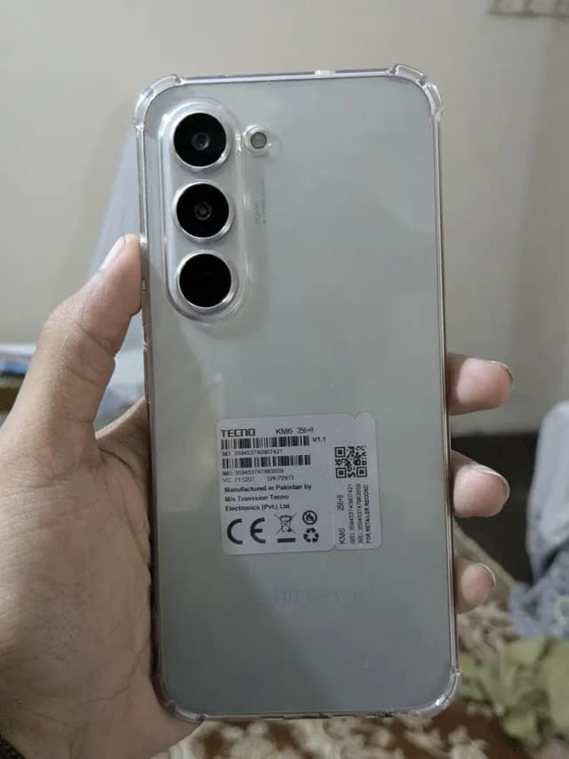 Tecno Spark 40 pro
