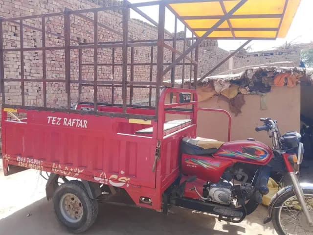 Tez Raftar Loader Rickshaw / Cargo Loader – Excellent Condition