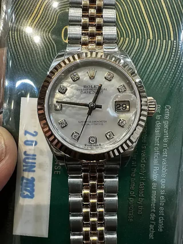 VINTAGE WATCHES BUYER | Rolex Cartier Omega Chopard Rado Piaget Zenith