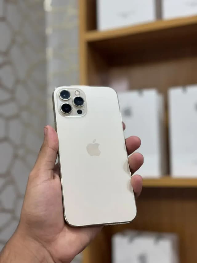 iPhone 12 Pro Max 128GB Jv - 85% Battery Health
