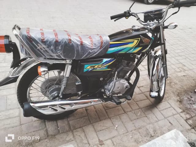 Honda CG 125 (2026)