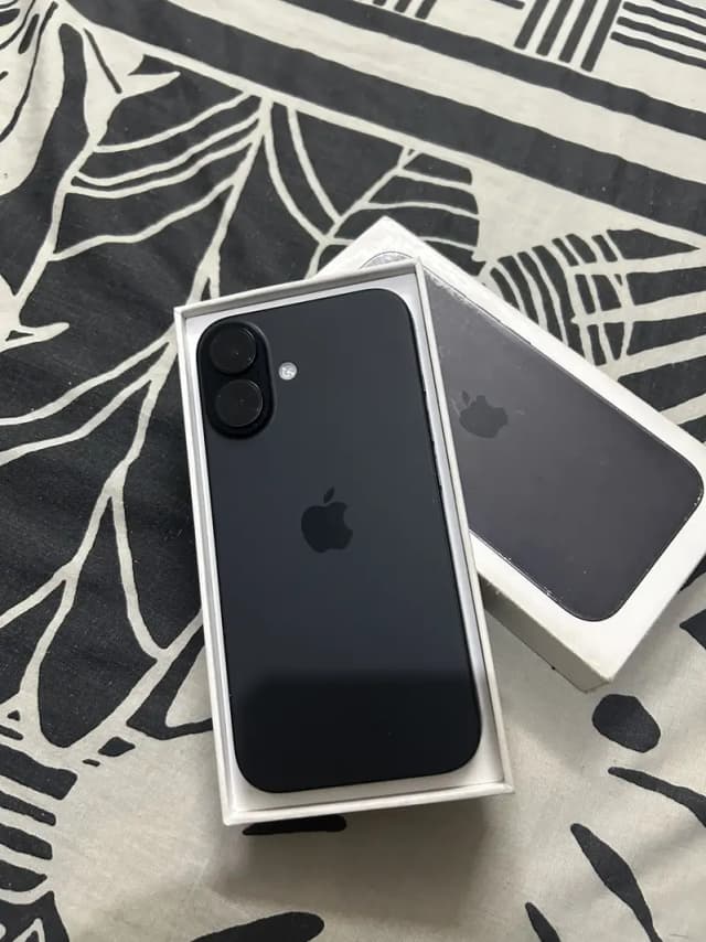 APPLE IPHONE 16 /128 URGENT SALE