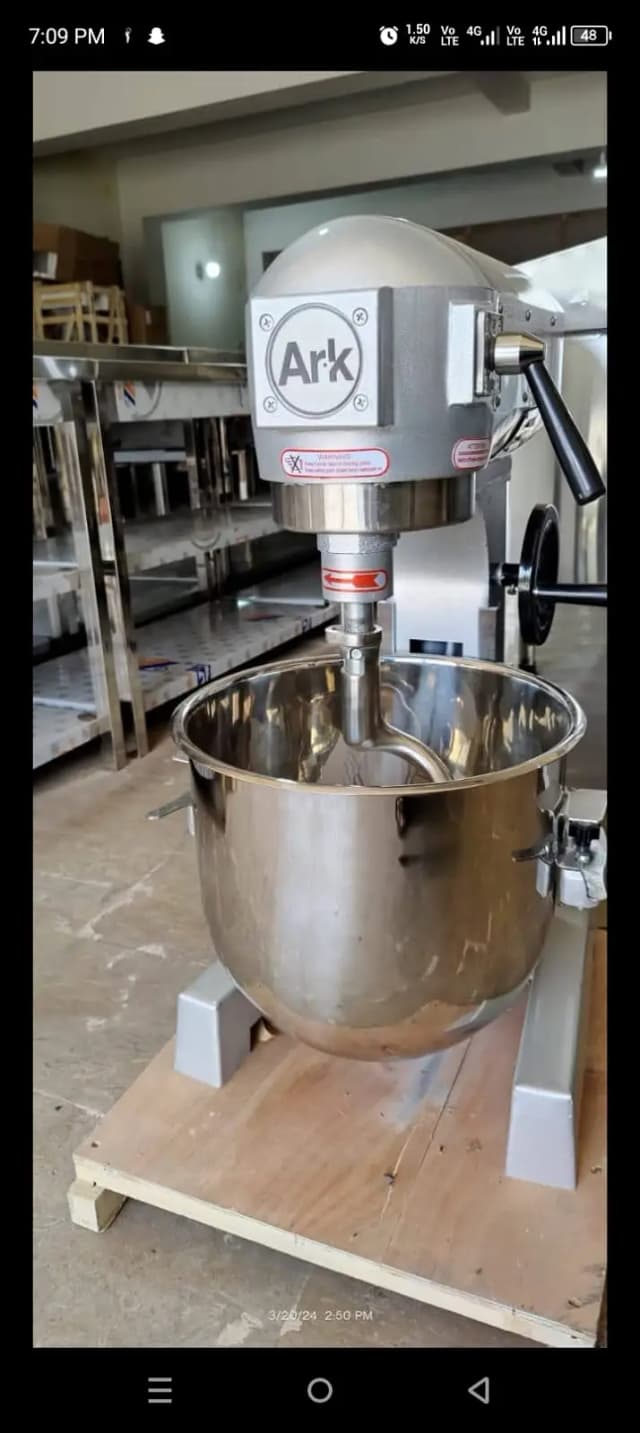 Dough Mixer/ Spiral Mixer/Mawa Mixer/haleem mixer /dough mixer machine