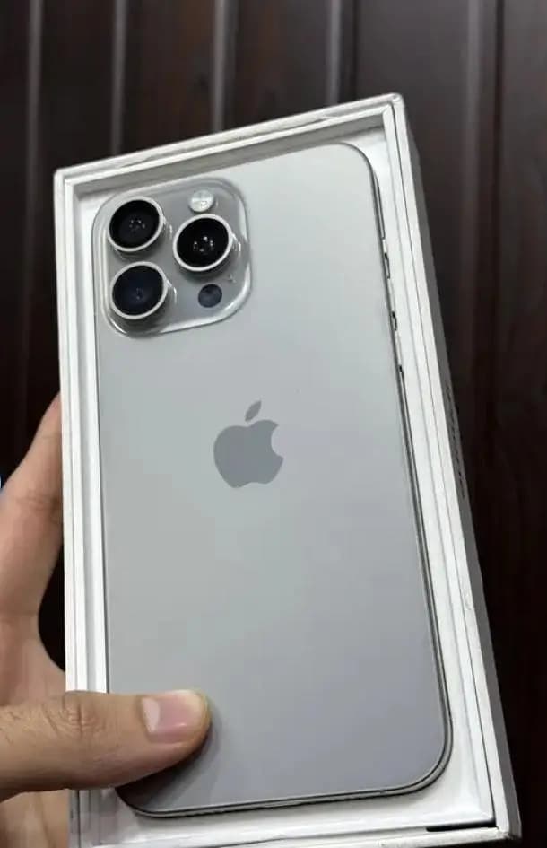 Apple iPhone 15 Pro Max