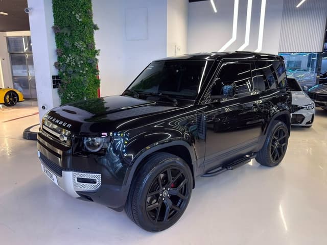 Land Rover Defender 90 SE P300 2023 Land Rover Defender P300 - Perfect Condition - Warranty And Service till 2028