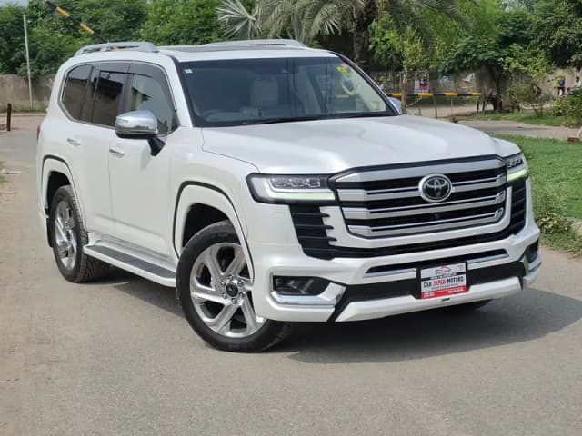 Toyota Land Cruiser 2023 - ZX 3.5 L 6 AA Grade Full House