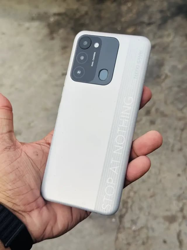 Tecno Spark 8C