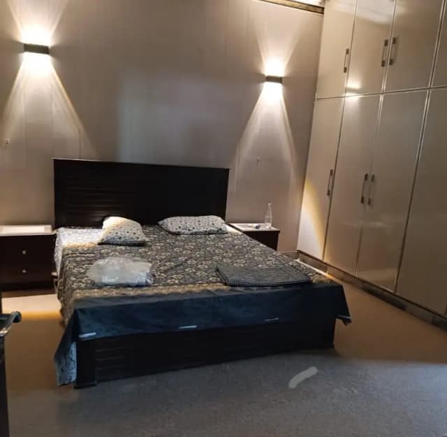 Single Storey 1 Kanal House Available In Marghzar Officers Colony For Sale