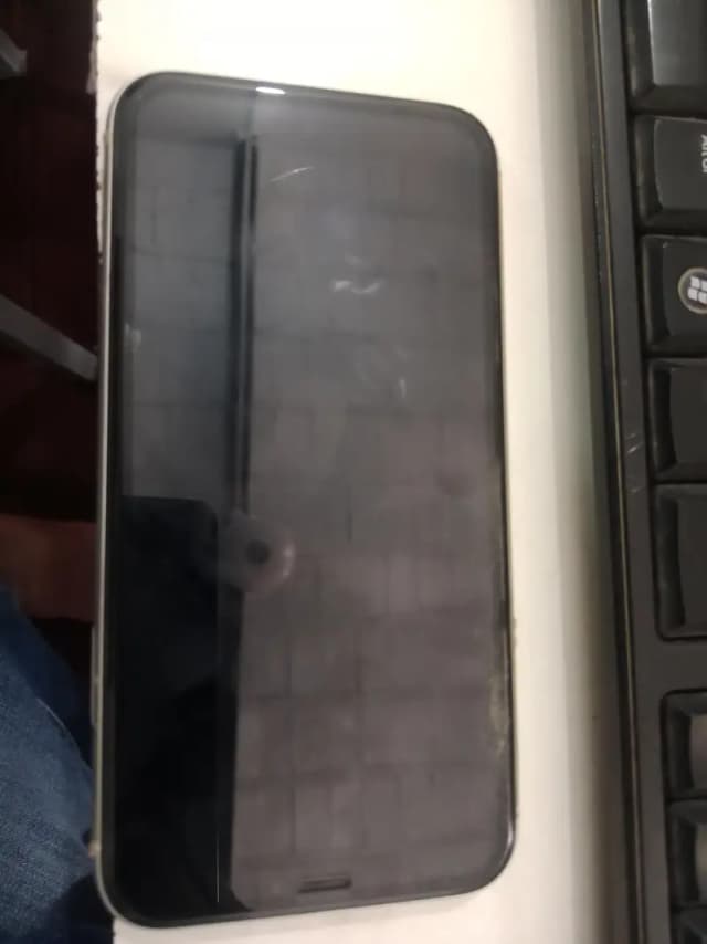 Apple iPhone XR