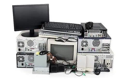 Kesi bhai k pass dead khrab laptop ya computer hay to hn say rabta kry