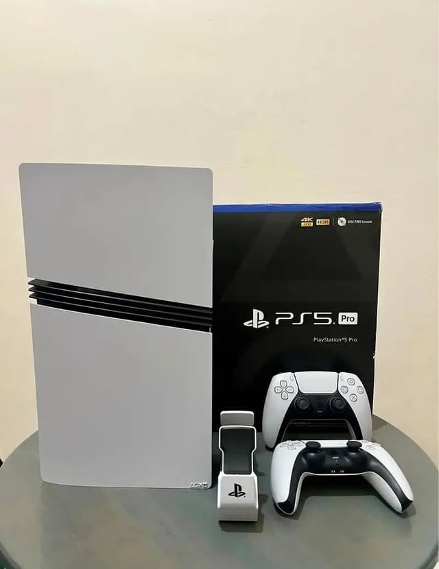 Sony playstation PS5 pro 2TB with complete box
