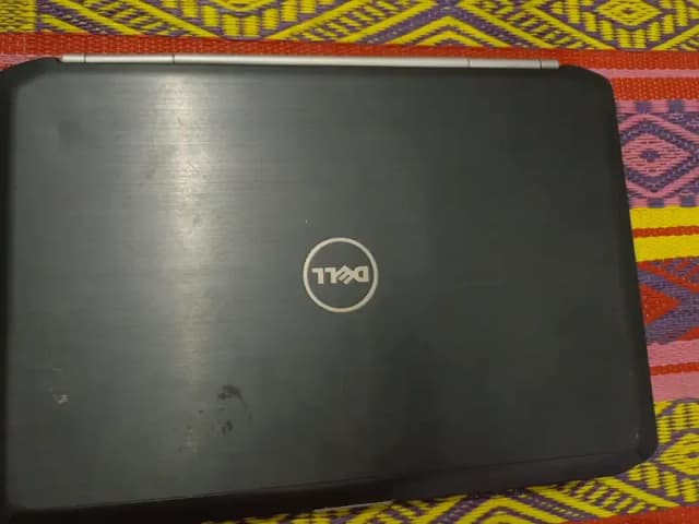 Dell Latitude Core i3 | 4GB RAM | 256GB SSD | Windows 10 | 64-Bit