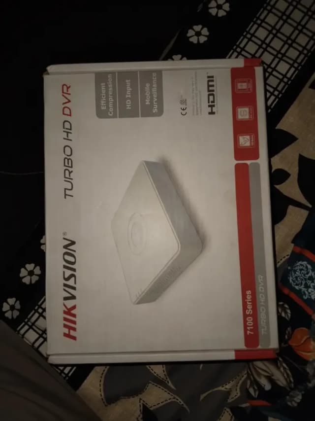 Model: DS-7108HGHI-M1