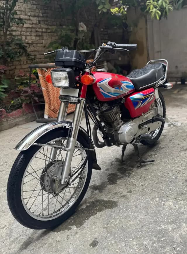 | Honda CG 125 2022 – Good Condition | Rawalpindi Registered |