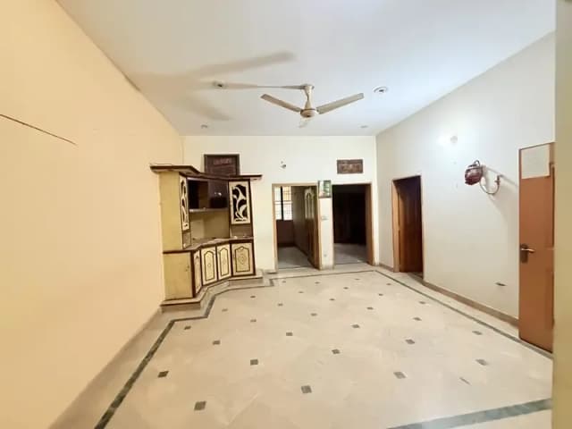 1 kanal Double Story house on 90 Feet road 0333.3333506