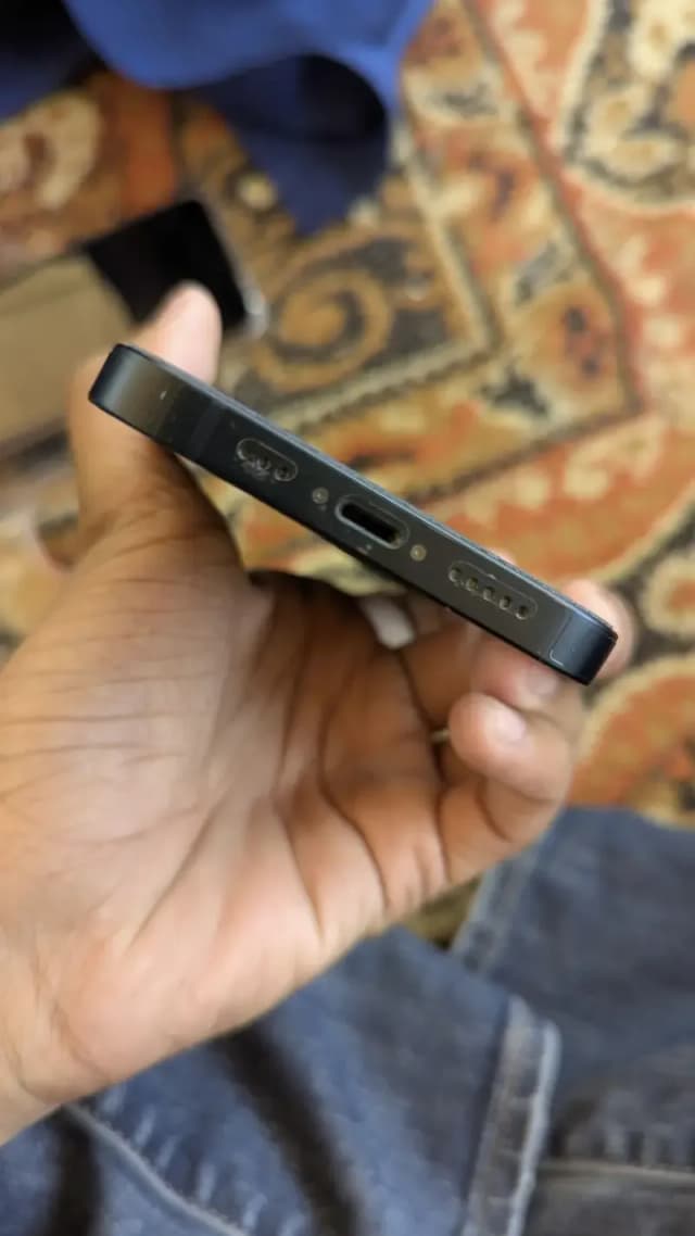 Apple iPhone 14