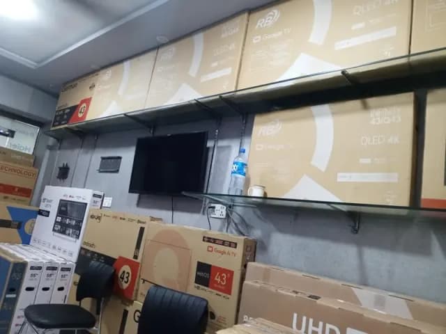 big offer 32 inch led tv box pack 0334-8041559