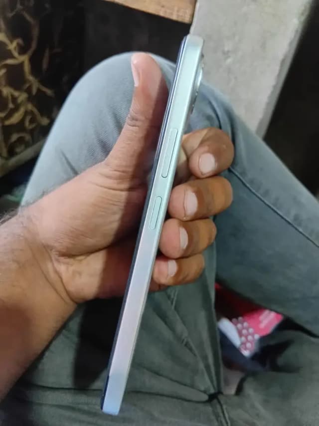 Infinix Smart 10 plus.  8/128