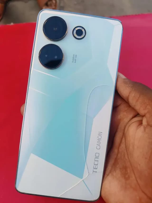 Tecno CAMON 20 32K