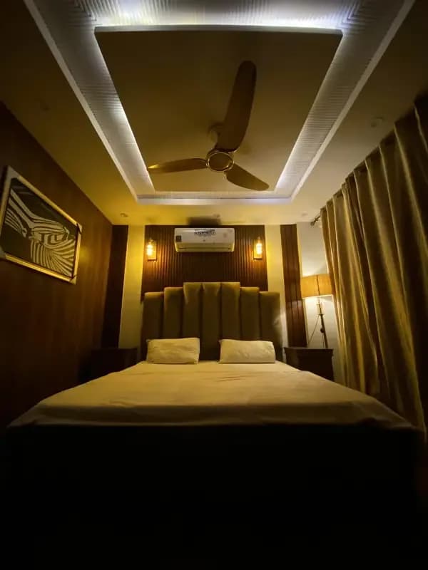Per day Facing Eiffel tower Luxury Furnished one bedroom apartment