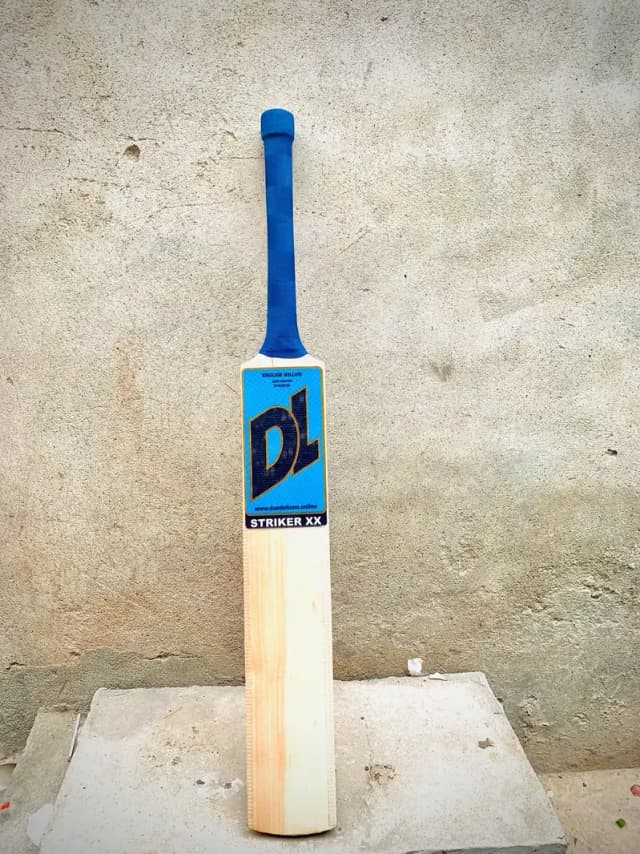 Cricket Bat English willow[DL Sports]
