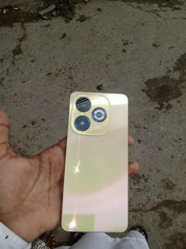 Infinix Smart 8 Pro