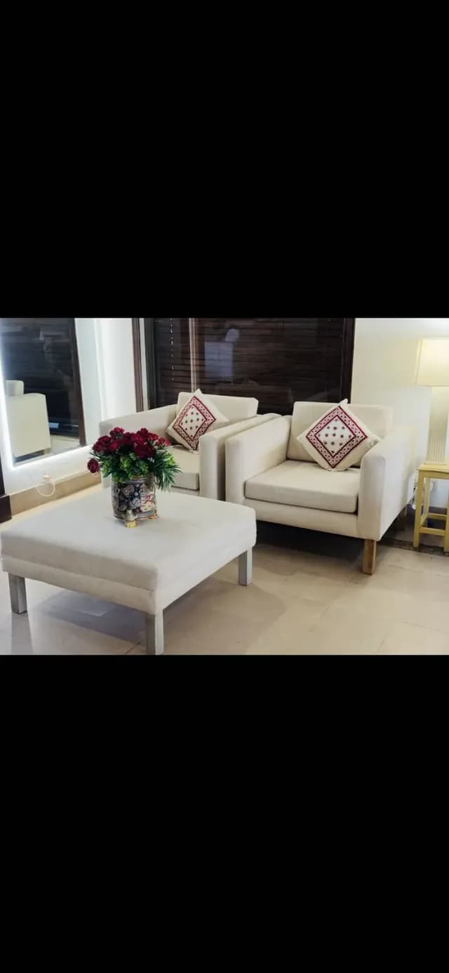 Sofa Set / Elegant & Trendy Sofa Set For Sale