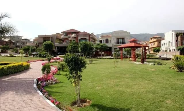 MPCHS G Block 25x50 AMAZING Plot For Sale