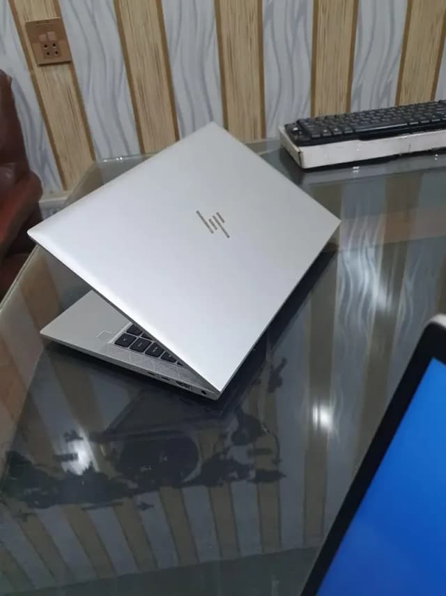 Hp elitebook 845 g8 | ryzen 5 5650u