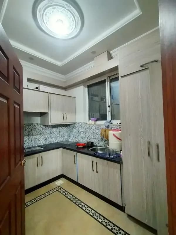 7 marla 1st floor for rent