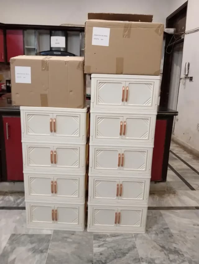 fiber almari
