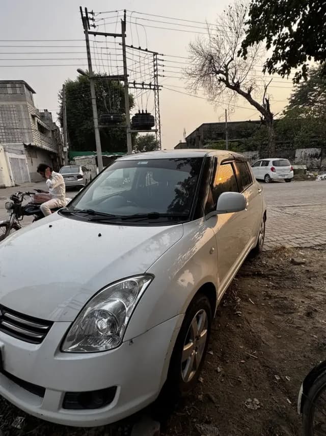 Suzuki Swift 2013