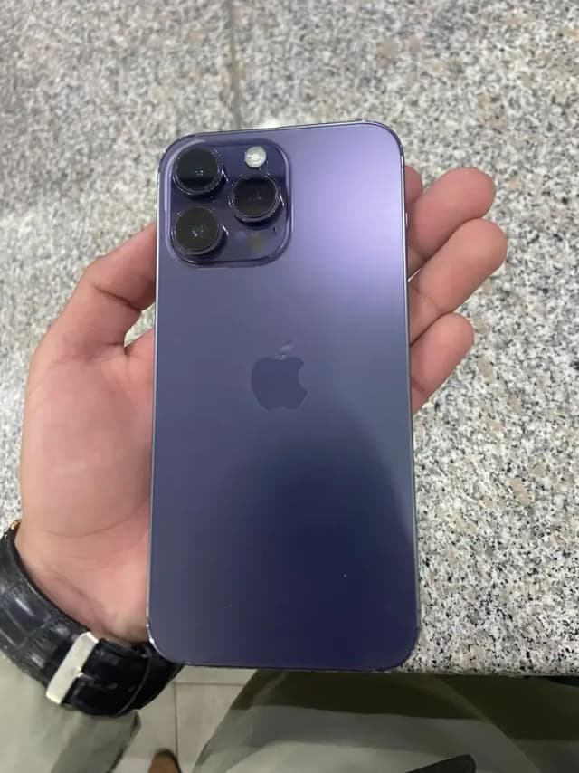 Iphone 14 pro max deep purple. . lush condition 10/10