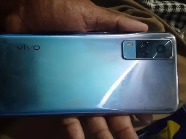 Vivo Y51s