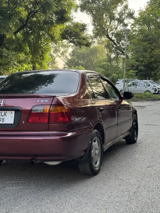 Honda civic- VTI-1.6