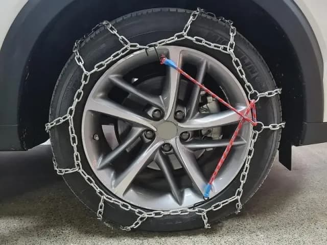 Vigo 4x4 Truck Snow Tire Chains Set - 2 Pieces for 17" Tires