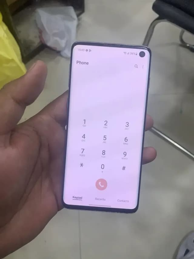 Samsung Mobile S10 clean panal