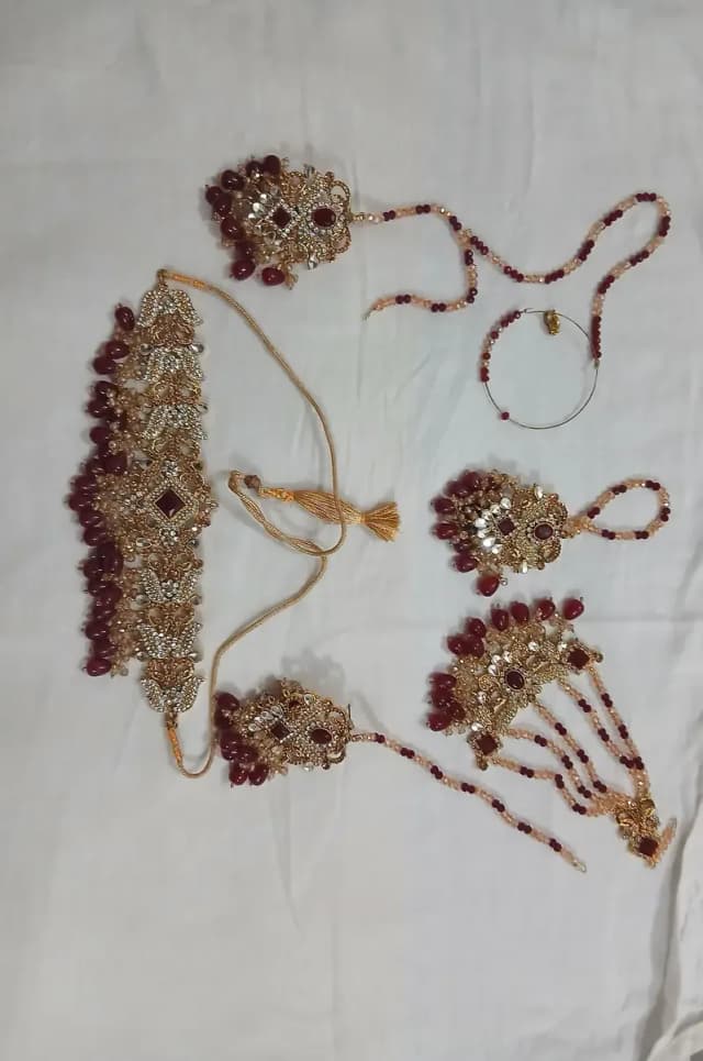 jewellery set
