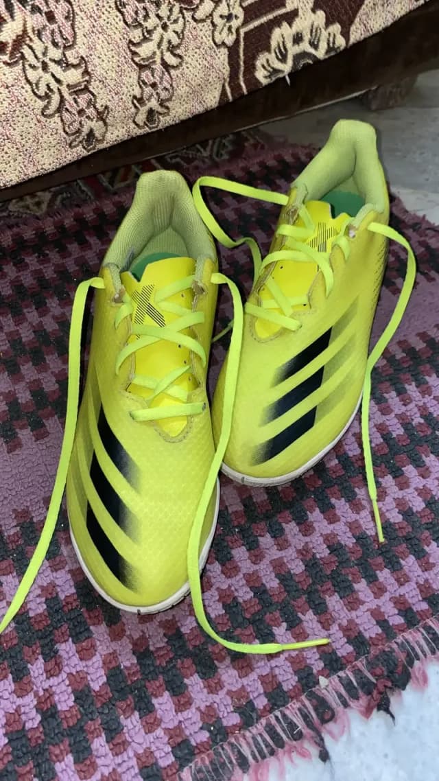 Adidas x ghosted 4